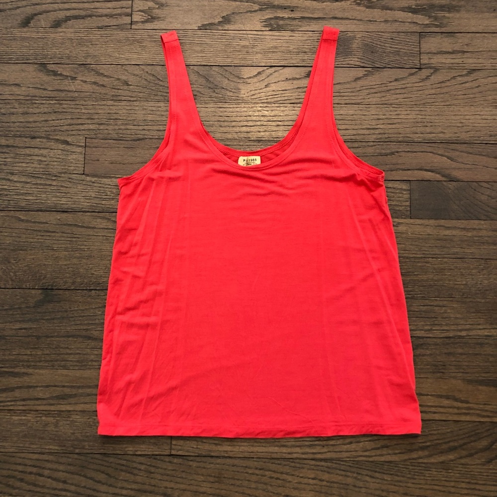 Piko 1988 coral tank top. Size S.